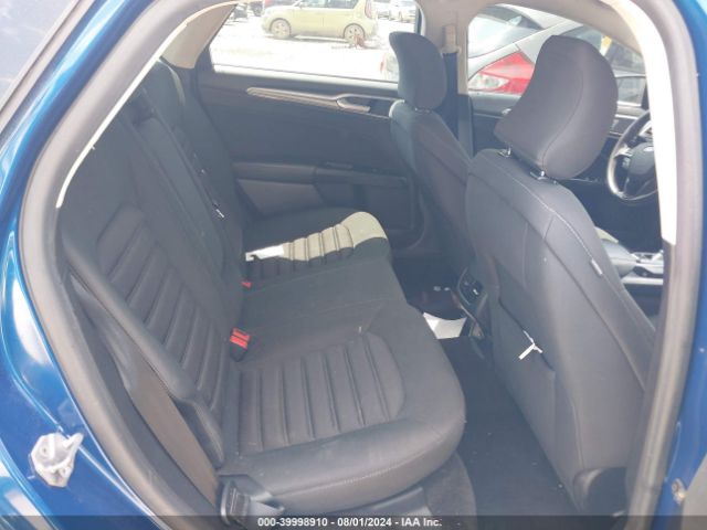 3FA6P0HD1HR393263 Ford FUSION SE