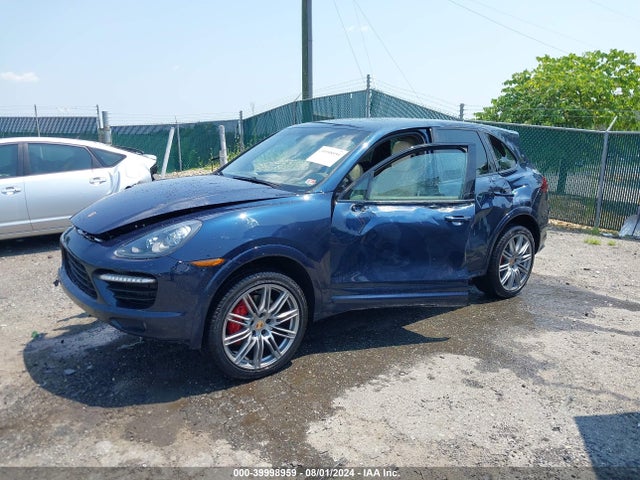 2013 PORSCHE CAYENNE WP1AD2A22DLA79663 Photo 1