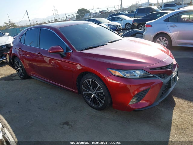 Toyota CAMRY SE 2018 4T1B11HK2JU609100 main image