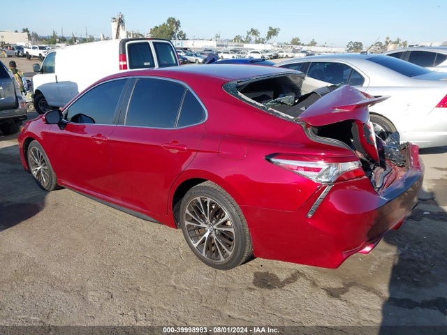 Toyota CAMRY SE 2018 4T1B11HK2JU609100 Image 3