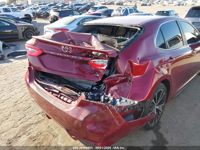 Toyota CAMRY SE 2018 4T1B11HK2JU609100 Image 6