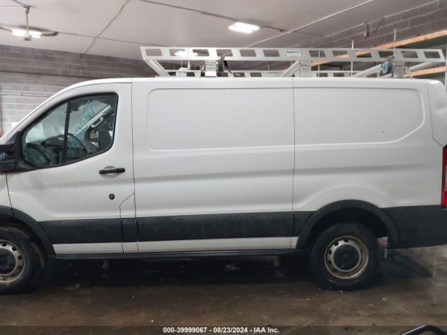 1FTYR1YM3HKB43773 Ford Transit-250