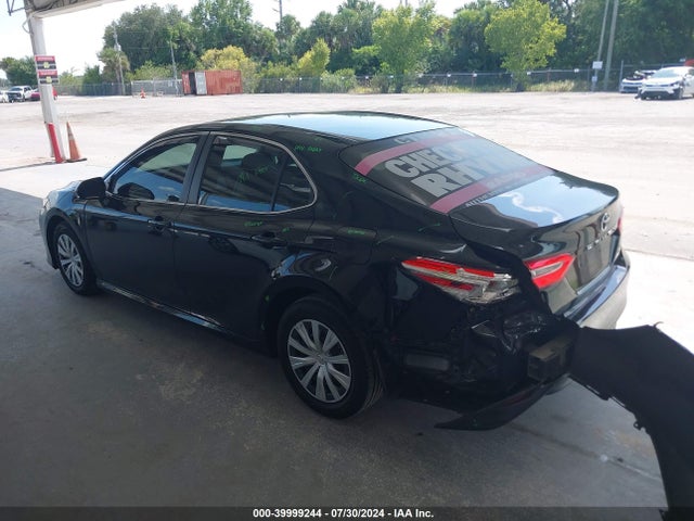 Toyota CAMRY L 2018 4T1B11HKXJU052971 Image 3