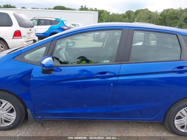 3HGGK5H42KM730989 Honda FIT LX