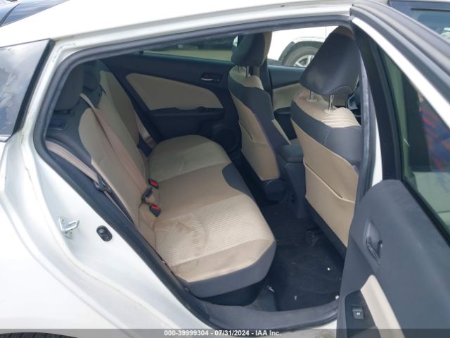 JTDKBRFUXG3001649 Toyota Prius Two