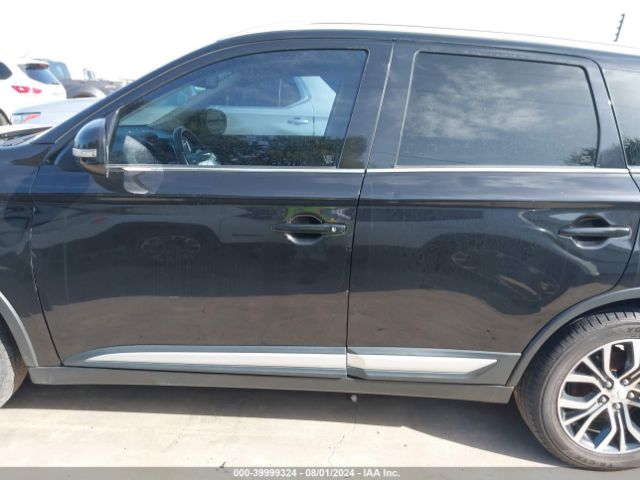 JA4AD3A3XJZ052262 Mitsubishi Outlander Sel