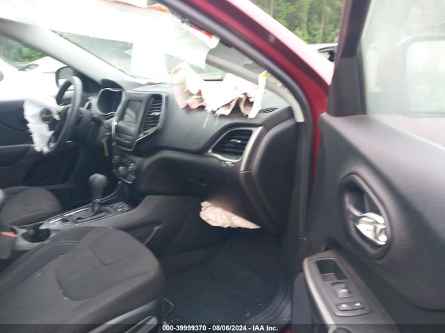 1C4PJLCB7KD241589 Jeep Cherokee Latitude Fwd