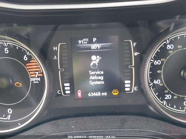 1C4PJLCB7KD241589 Jeep Cherokee Latitude Fwd