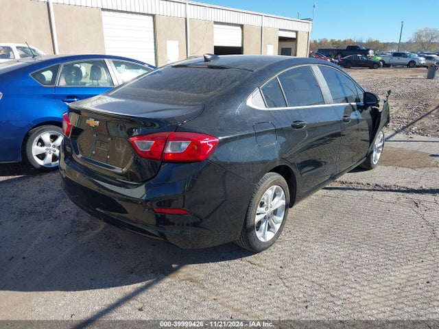 1G1BE5SM8K7114631 Chevrolet CRUZE LT