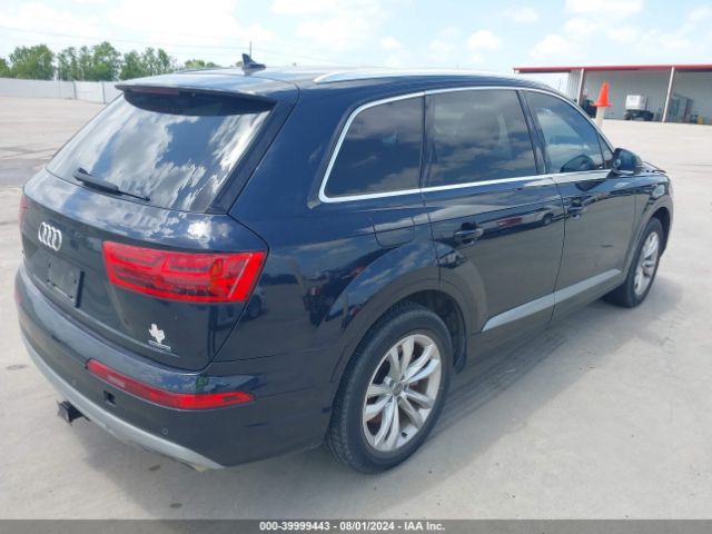WA1AHAF71HD043056 Audi Q7 2.0t Premium