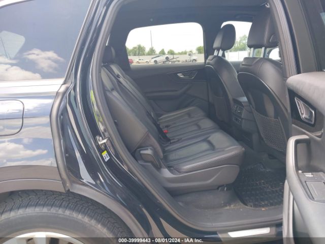 WA1AHAF71HD043056 Audi Q7 2.0t Premium