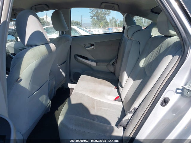 Toyota Prius Two 2015 JTDKN3DUXF1903834 Image 8