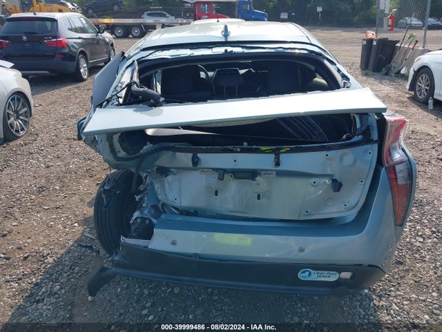 Toyota Prius Two 2018 JTDKBRFU7J3591509 Image 15