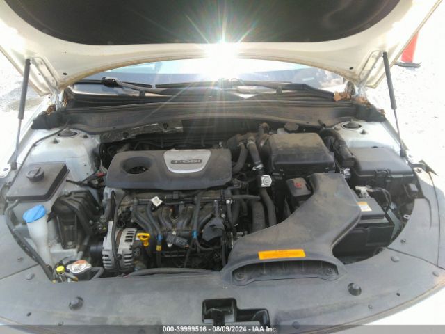 5XXGT4L14GG009021 KIA Optima Lx Turbo