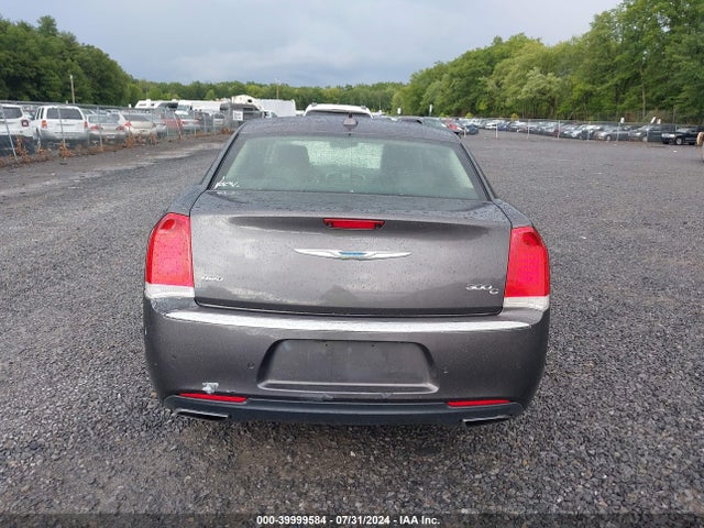 Chrysler 300c Awd 2017 2C3CCAKG3HH582563 Image 16
