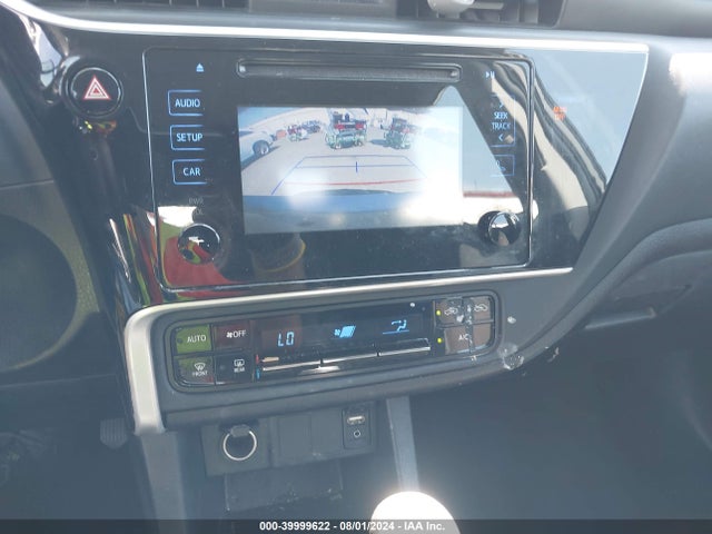 Toyota COROLLA LE 2018 2T1BURHE4JC081528 Image 17
