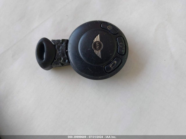 2009 MINI COOPER WMWMF33559TW70046 Photo 10