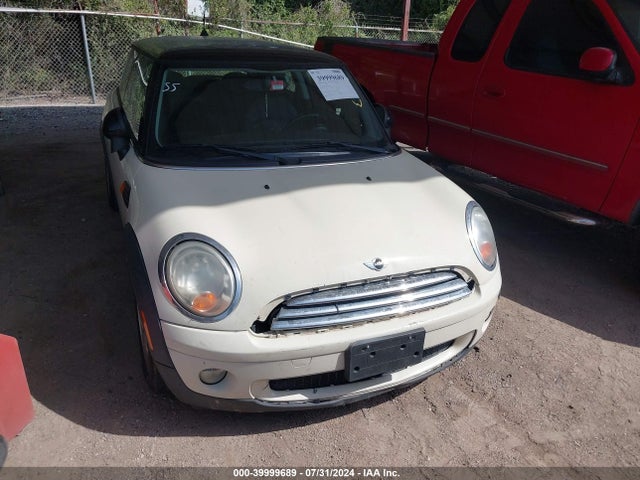 2009 MINI COOPER WMWMF33559TW70046 Photo 5