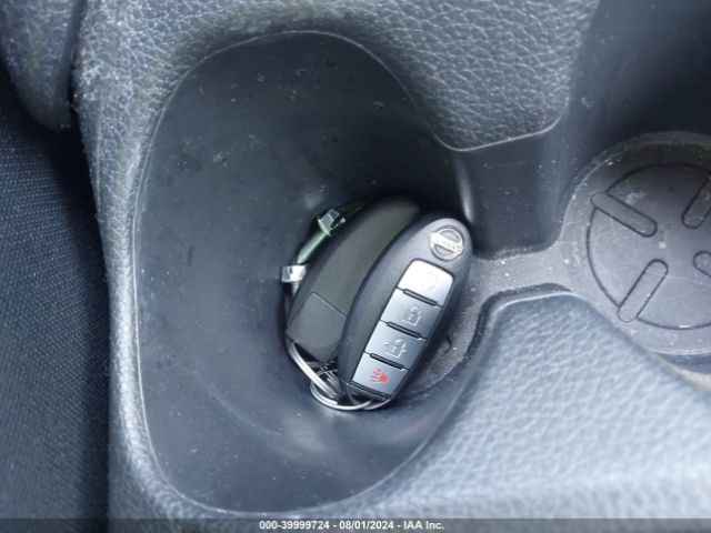 5N1AT2MV4HC778126 Nissan ROGUE SV
