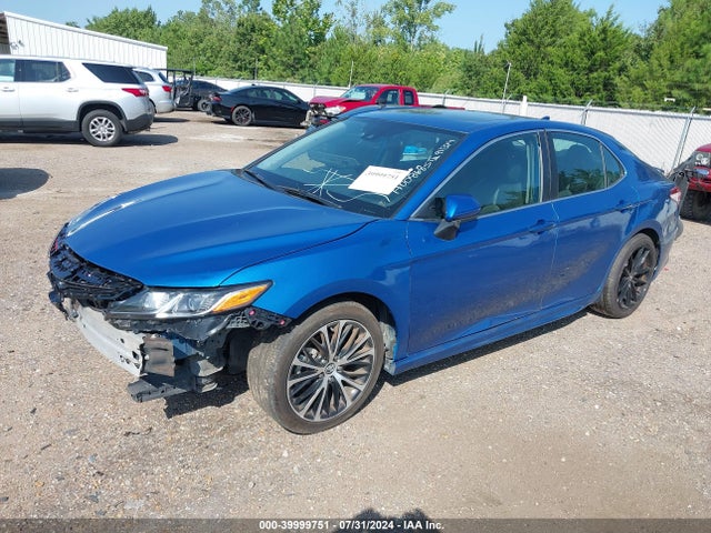 Toyota CAMRY SE 2020 4T1G11AKXLU304978 Image 2