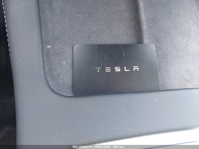 Tesla Model 3 Long Range Dual Motor All-wheel Drive 2022 5YJ3E1EB6NF361370 Image 11