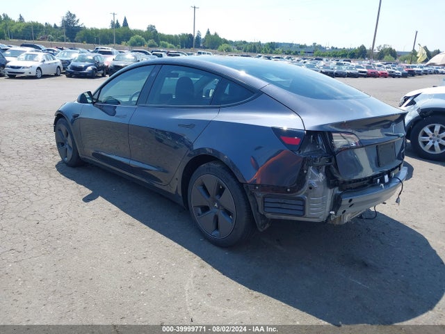 Tesla Model 3 Long Range Dual Motor All-wheel Drive 2022 5YJ3E1EB6NF361370 Image 3