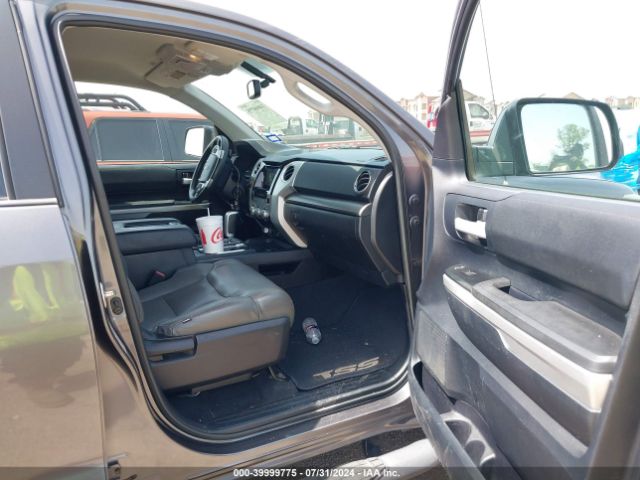 5TFEM5F13EX077175 Toyota Tundra Sr5 4.6l V8