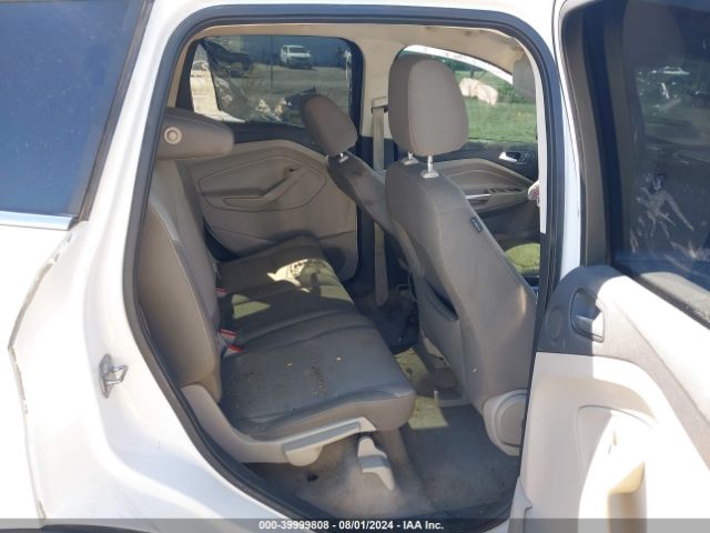 1FMCU9GX9GUC62462 Ford ESCAPE SE