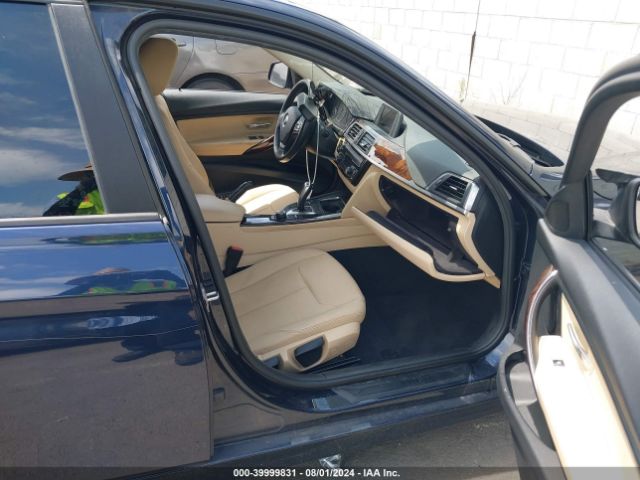 WBA8E1G3XHNU18104 BMW 320i