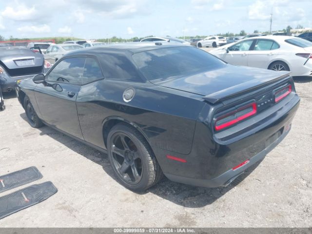 2C3CDZAG4FH850854 Dodge Challenger Sxt