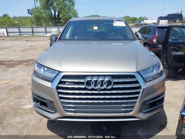 WA1VAAF78HD030424 Audi Q7 3.0t Premium