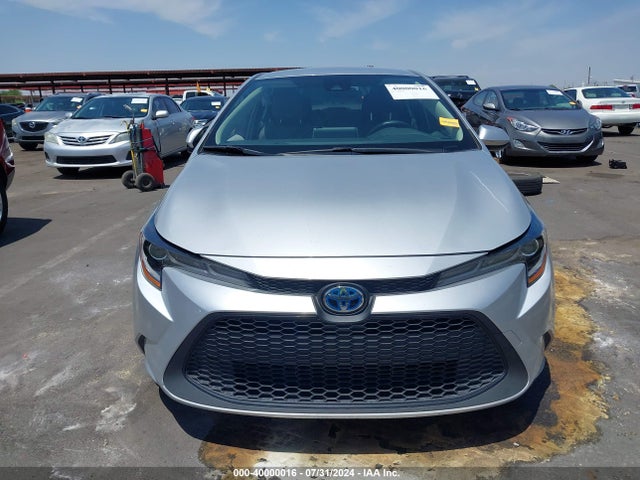 Toyota Corolla Hybrid Le 2021 JTDEAMDE6MJ013609 Image 12