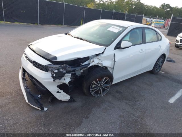 3KPF24AD7PE693843 KIA Forte Lxs