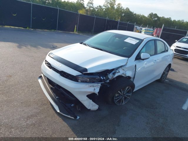 3KPF24AD7PE693843 KIA Forte Lxs