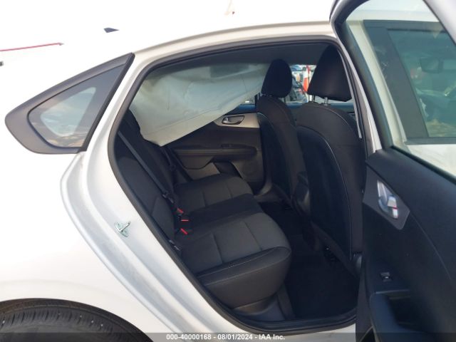 3KPF24AD7PE693843 KIA Forte Lxs