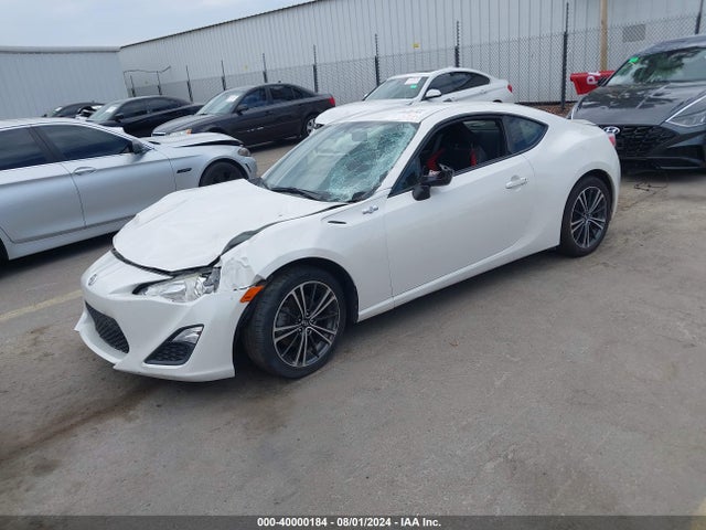 Scion FR-S 2014 JF1ZNAA16E9705416 Image 2