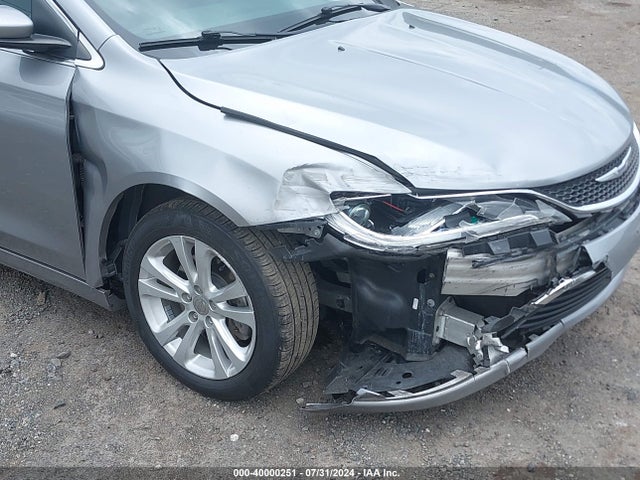 1C3CCCAB3GN173177 Chrysler 200 Limited