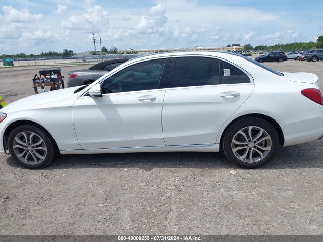 55SWF4KB9FU065453 Mercedes-Benz C 300 4matic/luxury 4matic/sport 4matic