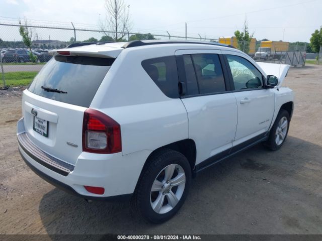 1C4NJDEB5ED535829 Jeep Compass Latitude