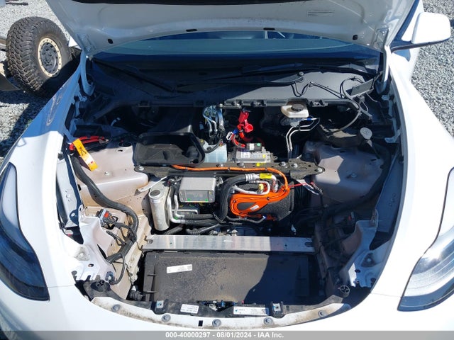 7SAYGDEFXNF394668 Tesla Model Y Performance Dual Motor All-wheel Drive