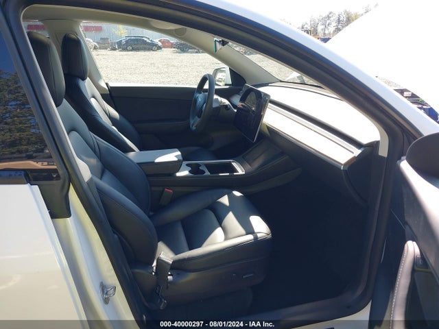 7SAYGDEFXNF394668 Tesla Model Y Performance Dual Motor All-wheel Drive