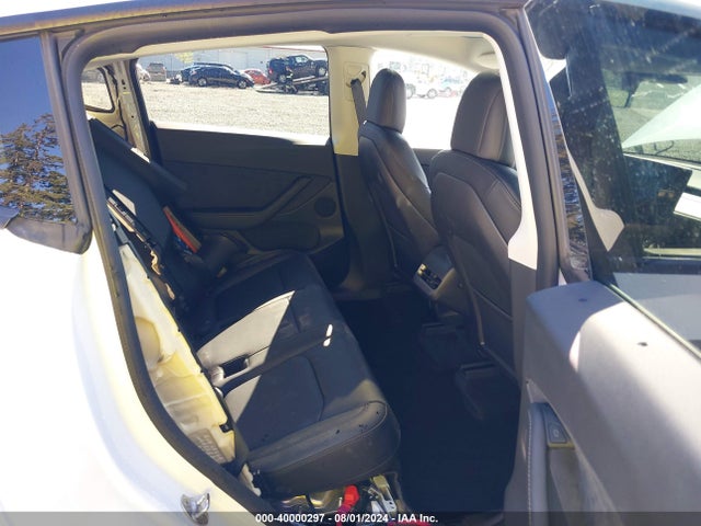 7SAYGDEFXNF394668 Tesla Model Y Performance Dual Motor All-wheel Drive
