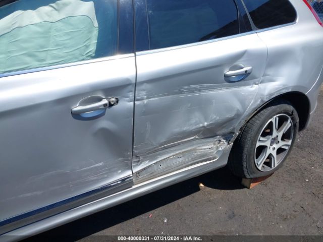 YV4902RM8F2717166 Volvo Xc60 T6 Platinum
