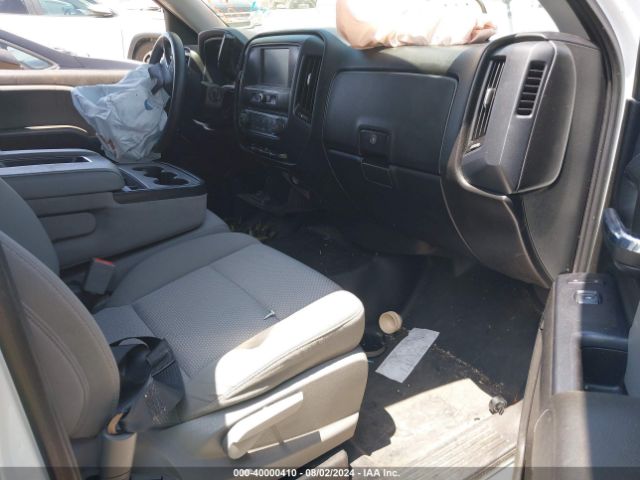 3GCPCNEC6JG327943 Chevrolet Silverado 1500 Wt