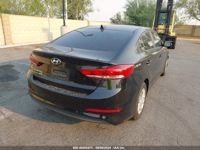 Hyundai ELANTRA SE 2017 KMHD74LF3HU156344 Image 4