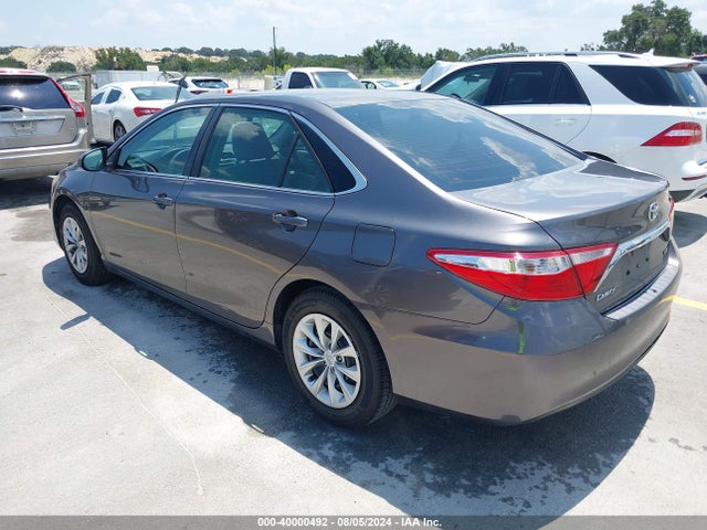 Toyota CAMRY LE 2016 4T4BF1FK8GR548046 Image 3