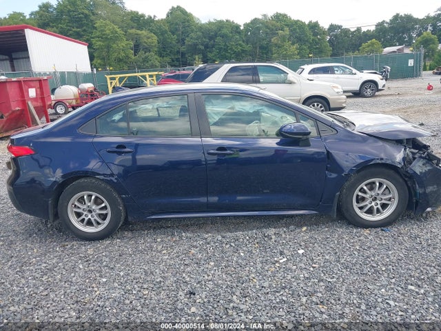 Toyota Corolla Hybrid Le 2022 JTDEAMDE9NJ052129 Image 13