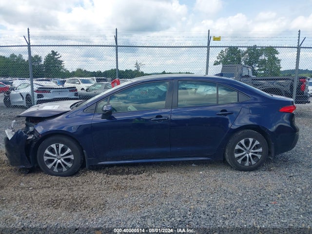 Toyota Corolla Hybrid Le 2022 JTDEAMDE9NJ052129 Image 14