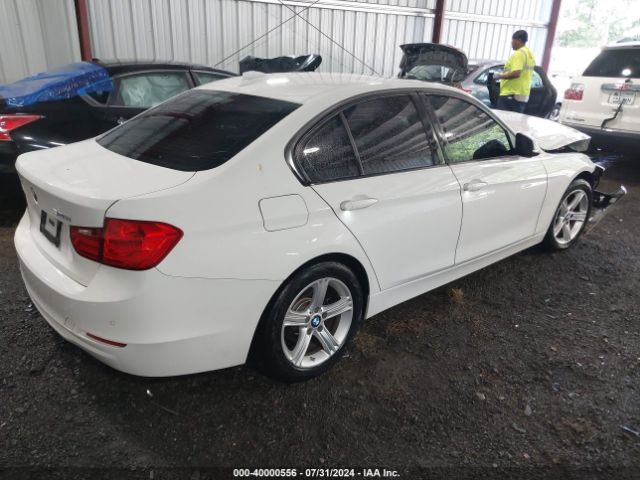 WBA3B1G52ENN90806 BMW 320i