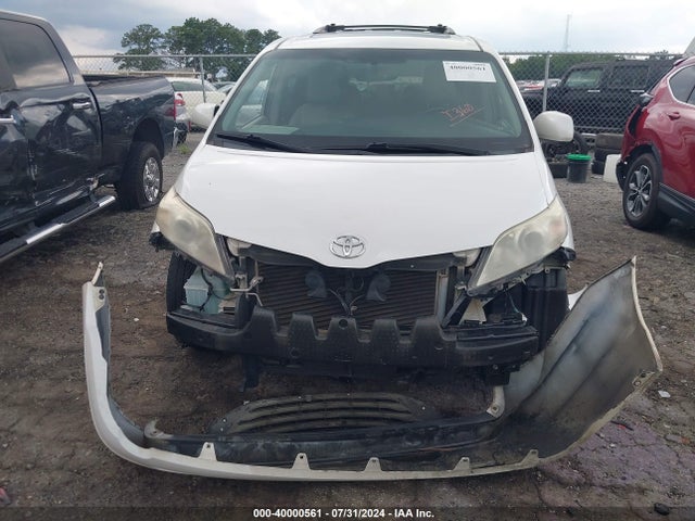 Toyota Sienna Xle 8 Passenger 2015 5TDYK3DC2FS634953 Image 13
